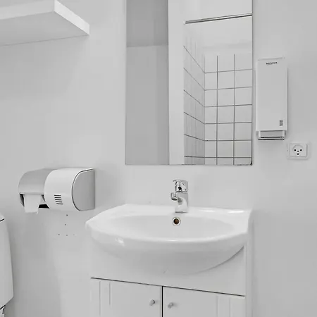 Lovely In With Kitchen